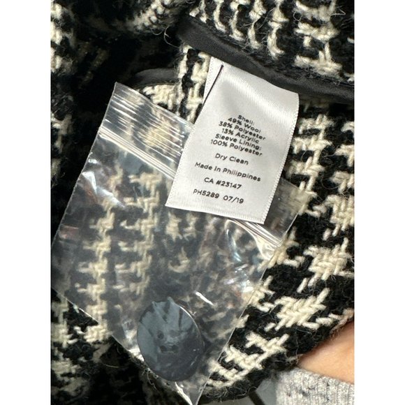 Talbots Ladies Black/White Business Wool Blend Button Pea Coat Size 12 Petite - Picture 6 of 6